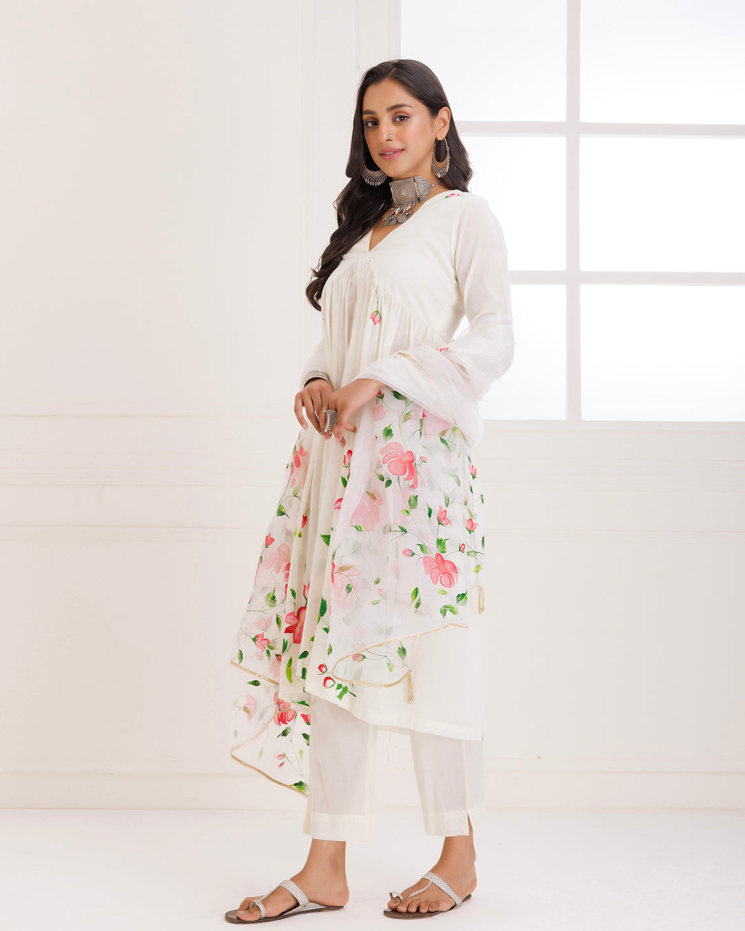 Rangreza Ivory HandPainted Gathered Suit Set