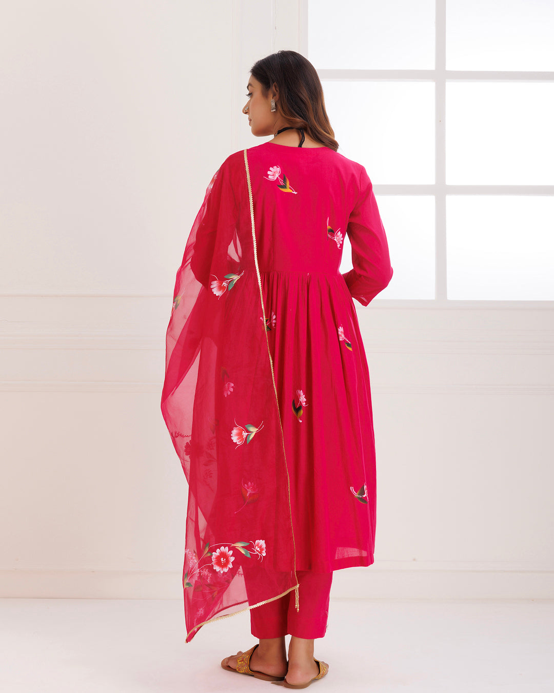 Rangreza Magenta HandPainted Gathered Suit Set