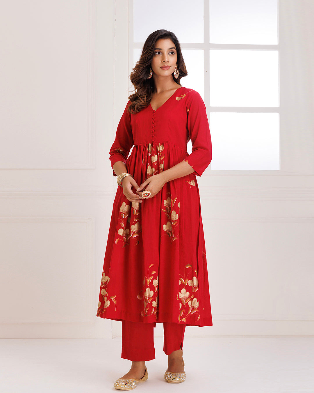 Rangreza Red HandPainted Gathered Suit Set