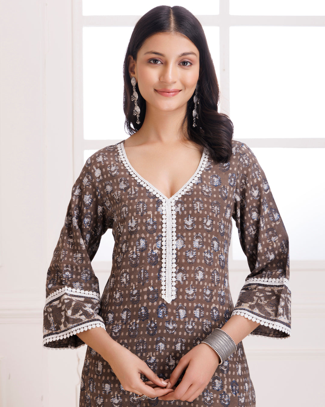 Kashish Butti Dabu Hand Block Cotton Suit Set