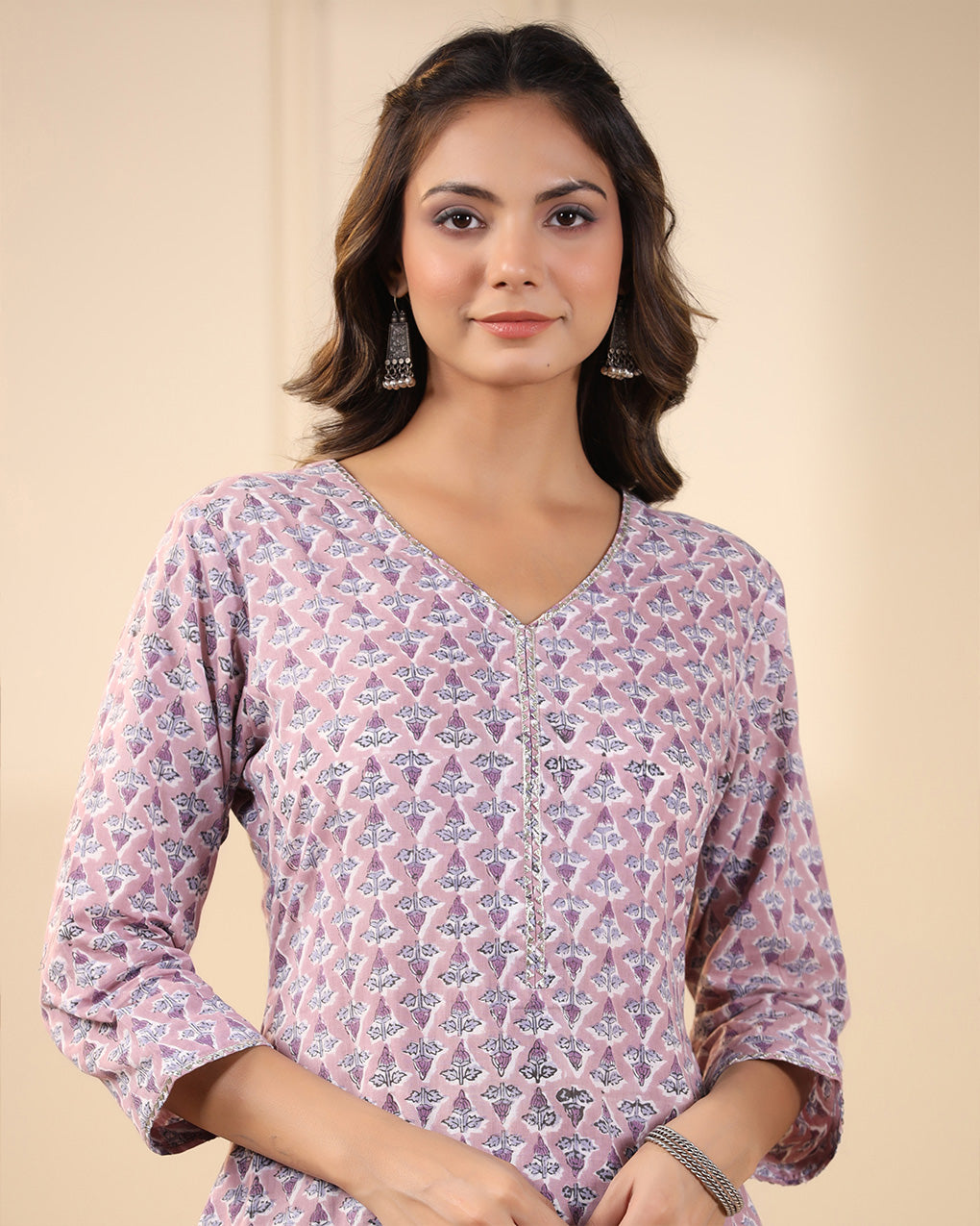 Lilac Butti Handblock Printed Cotton Kurta Pant Set