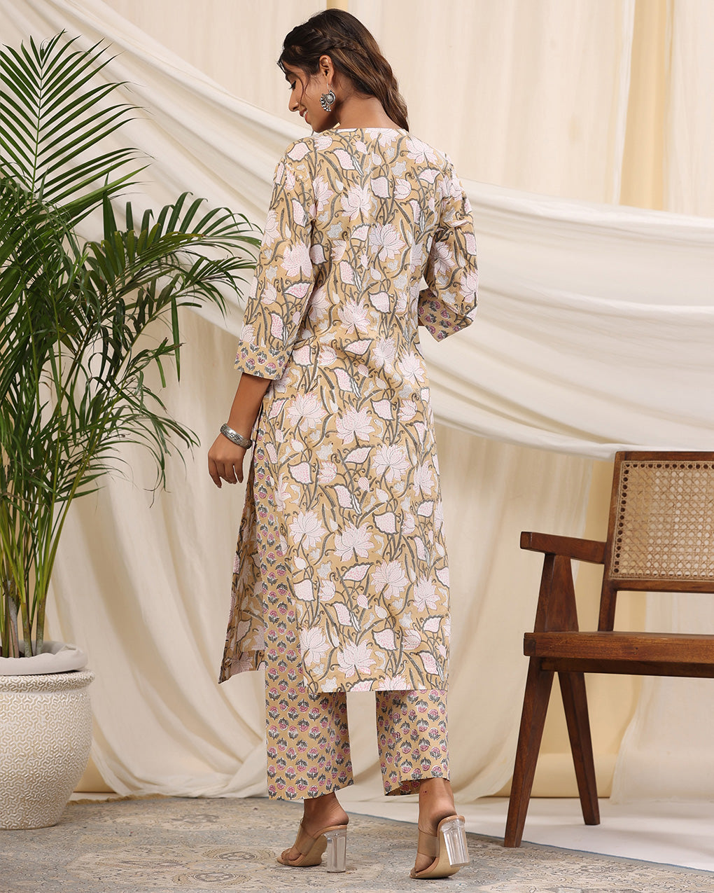 Sadabahaar Brown Jaal Handblock Printed Cotton Kurta Pant Set
