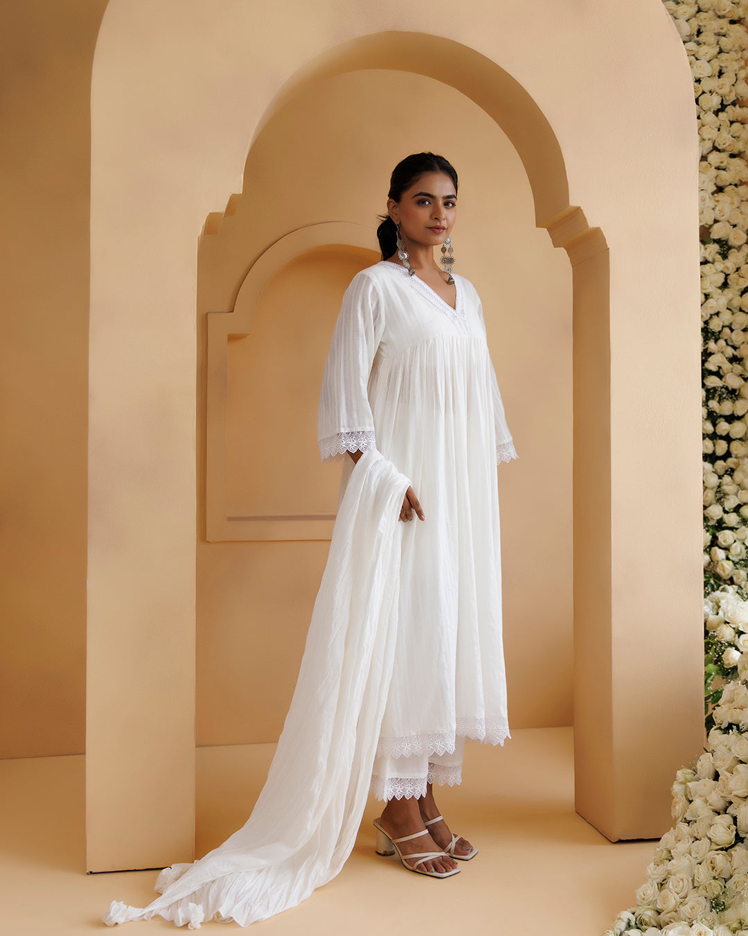 Ghazal White Lino Mul Gathered Lace Suit Set