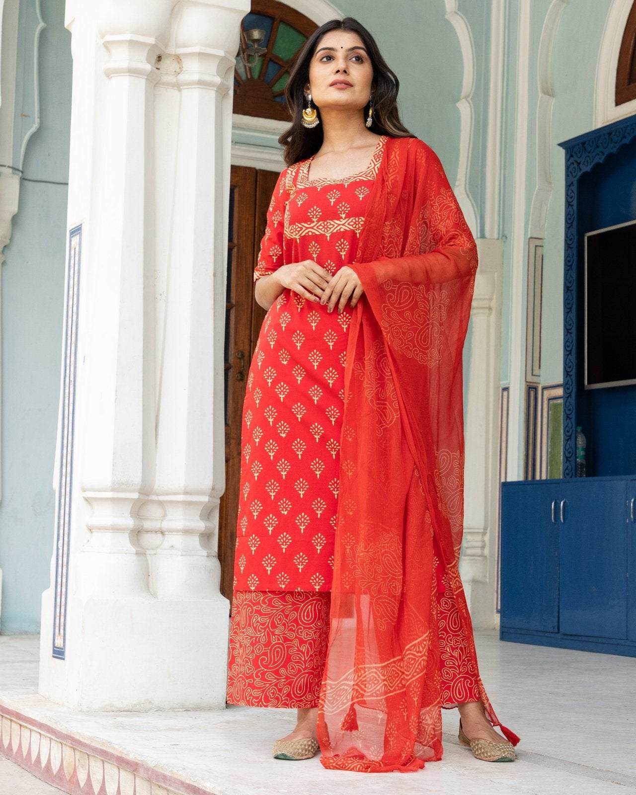 Red & off-white Block Butti Print Cotton Kurta Pant Set