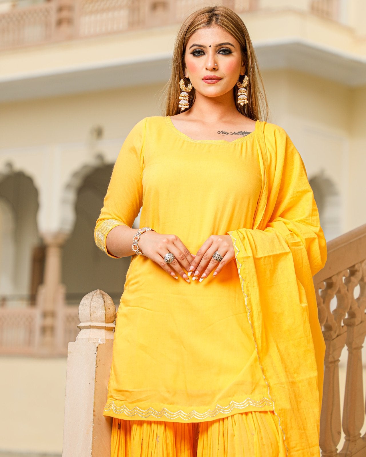 Shaili Sharara Set