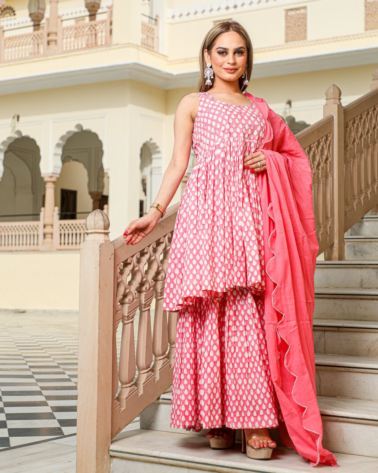 Zeena Sharara Set
