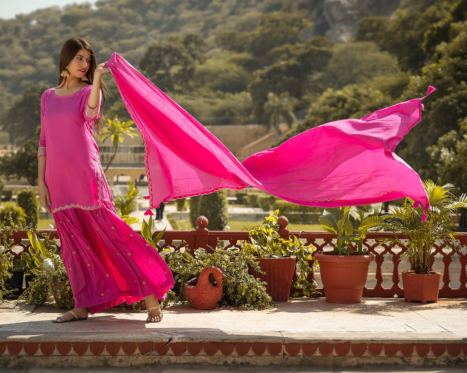 Chandra Sharara Set