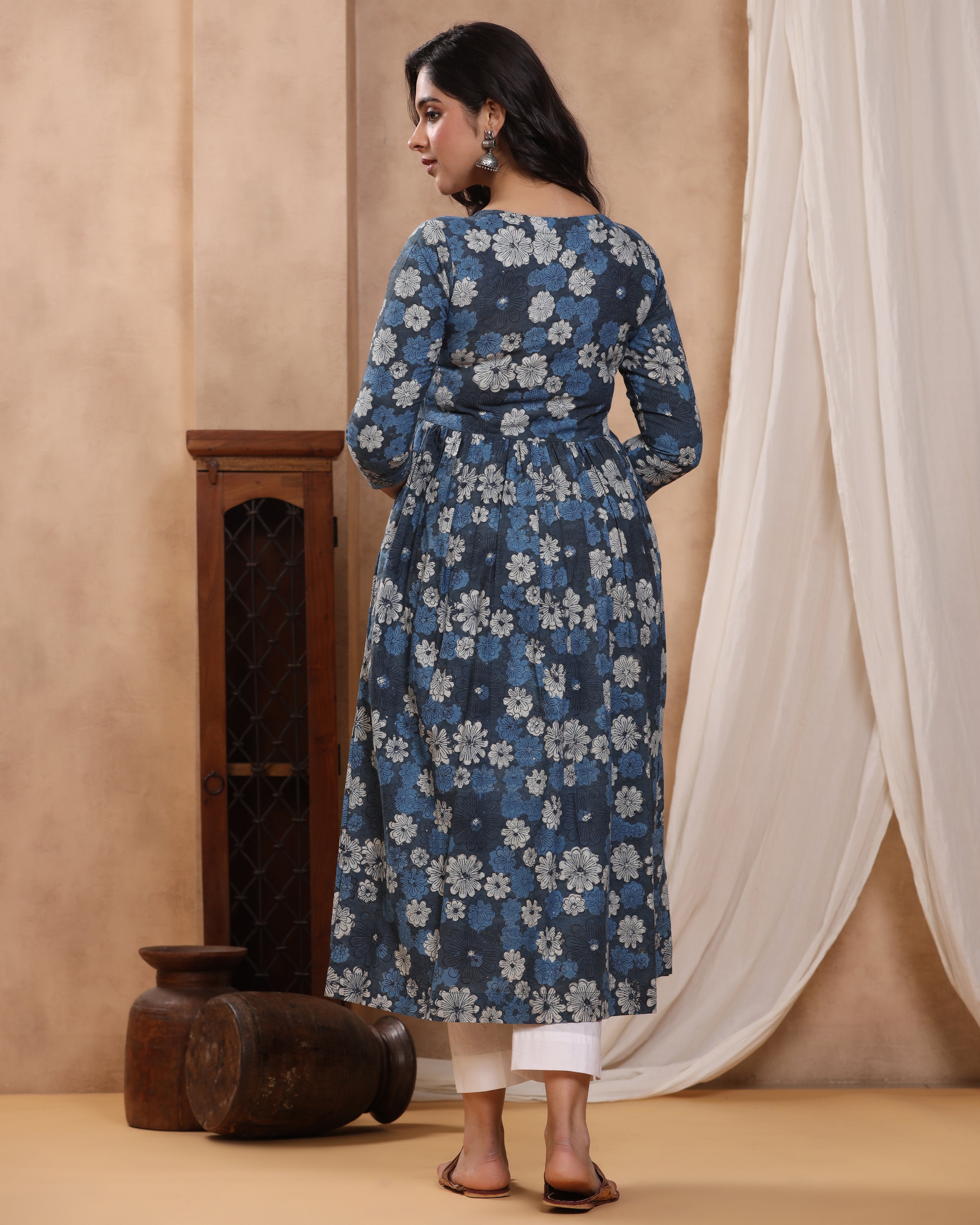 Indigo Kashish Dabu Baisa Hand Block Printed Cotton Gathered Kurti