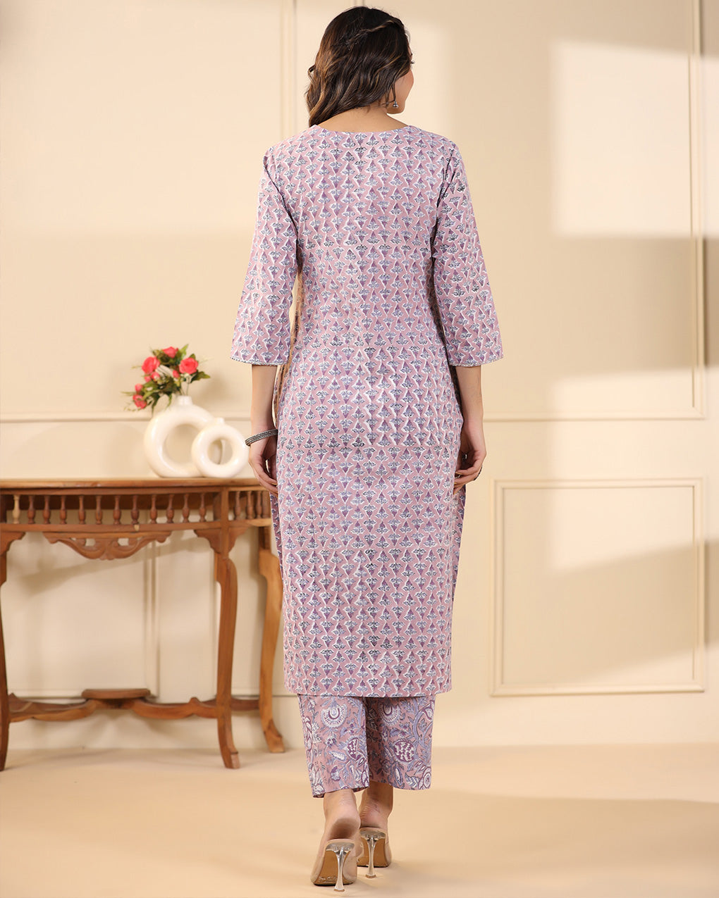 Lilac Butti Handblock Printed Cotton Kurta Pant Set