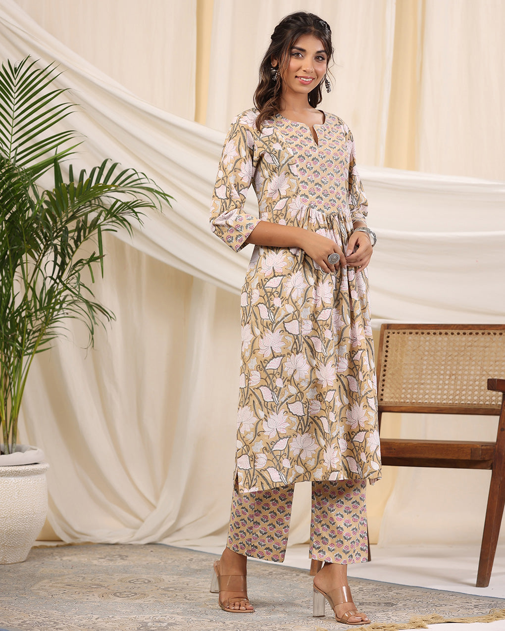 Sadabahaar Brown Jaal Handblock Printed Cotton Kurta Pant Set