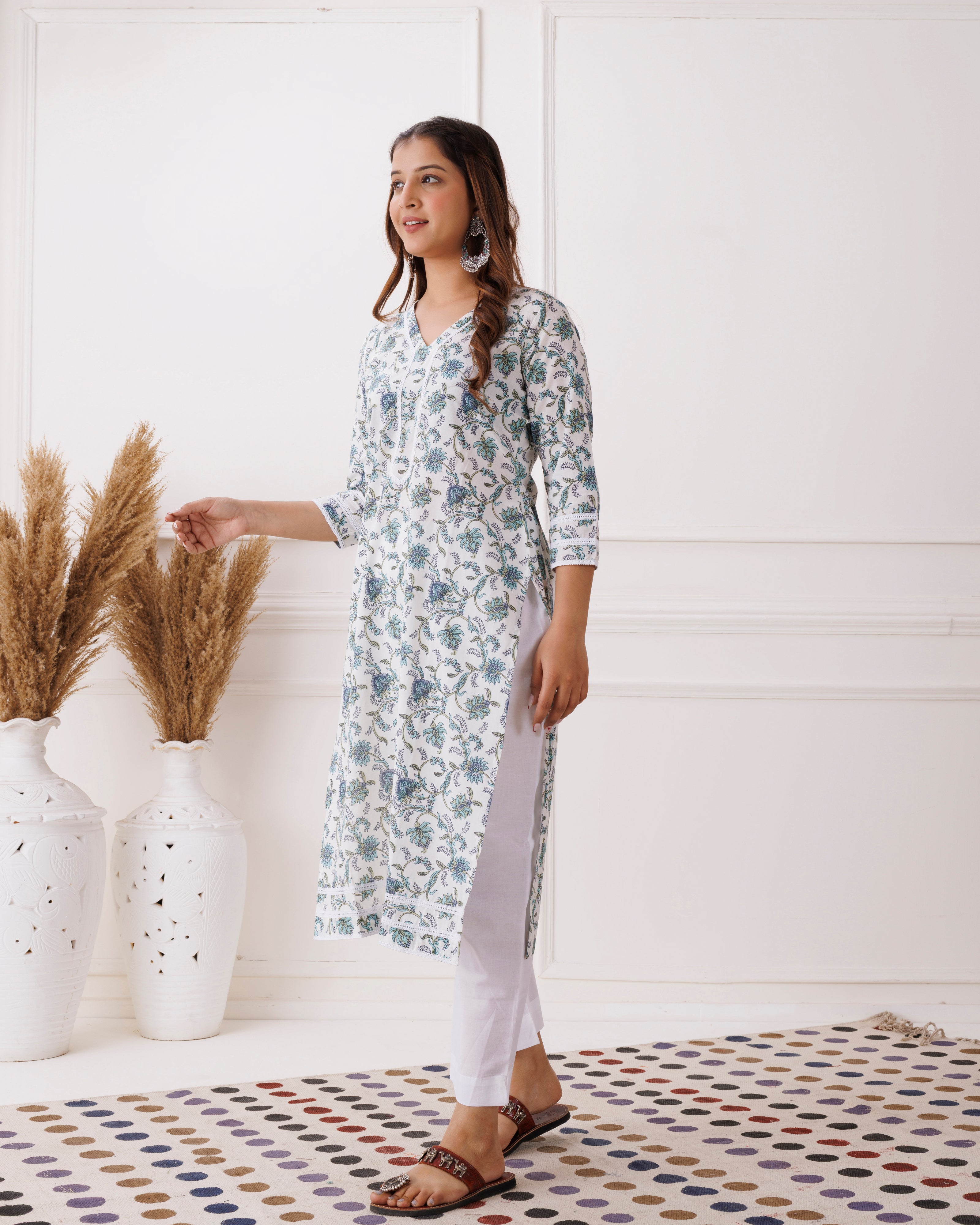 Serene White Handblock Printed Cotton Kurti