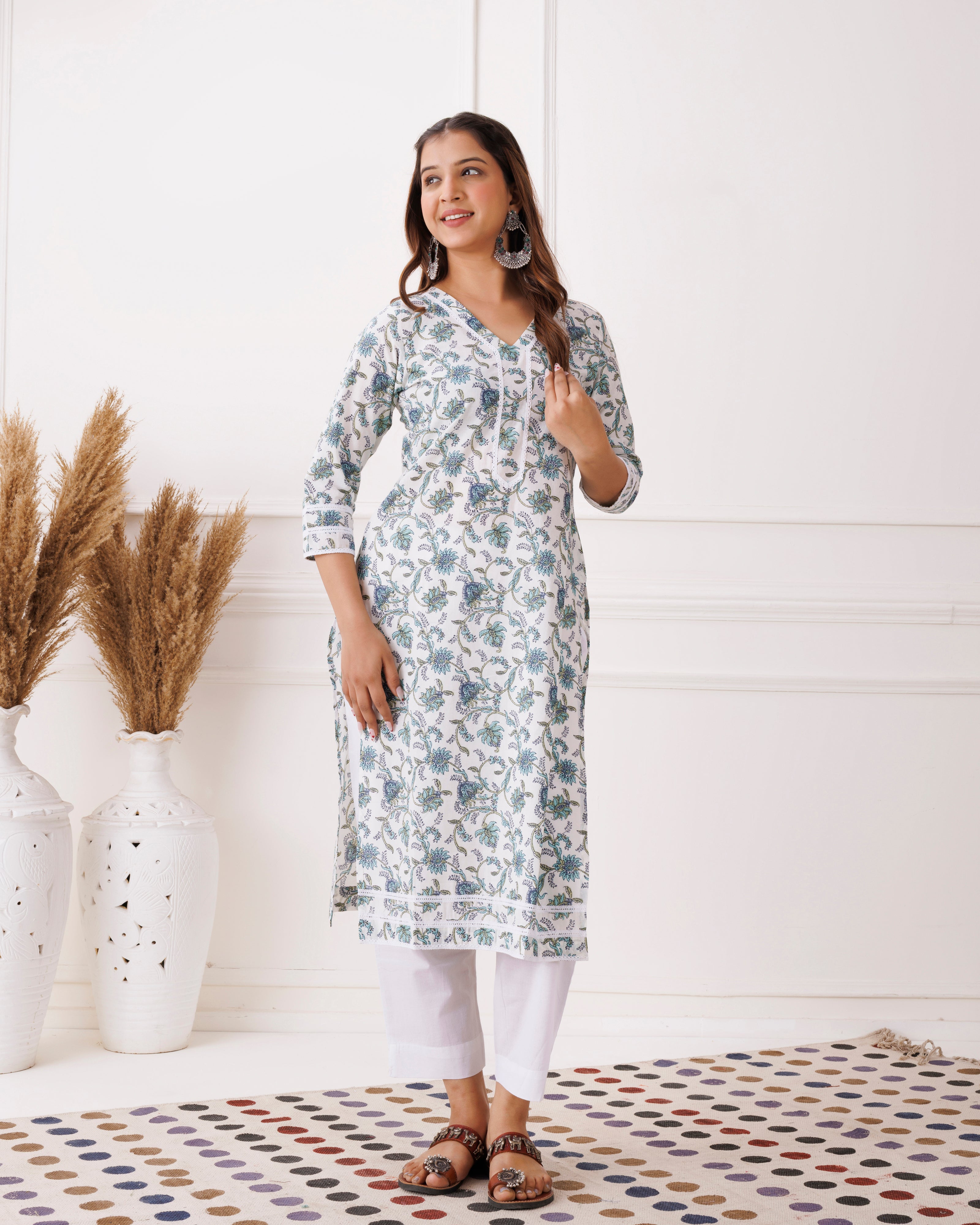 Serene White Handblock Printed Cotton Kurti