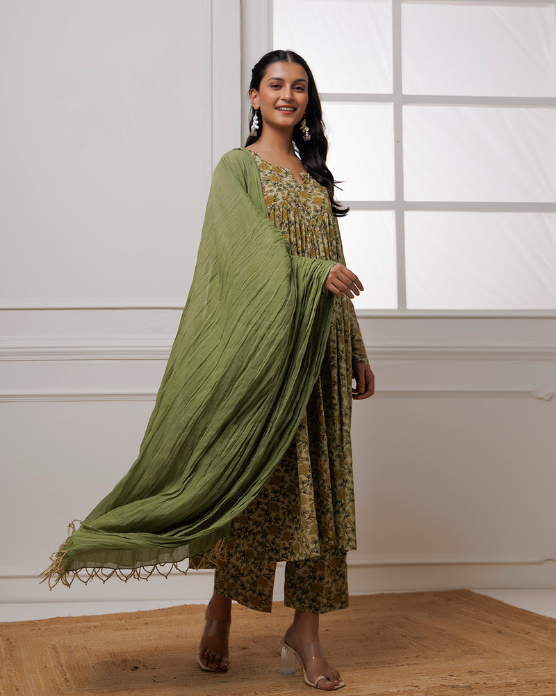 Noor Green Dabu Block jaal Printed Gathered Suit set