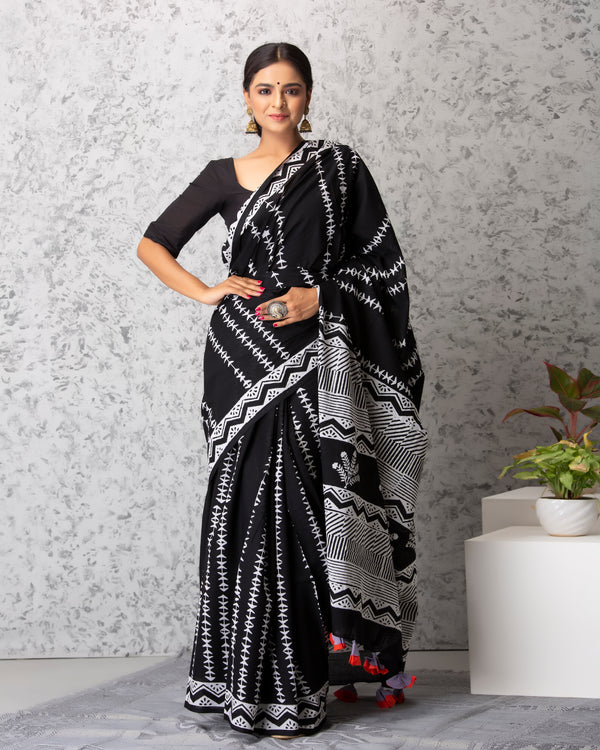 Emily Handblock Printed Mul-mul Saree