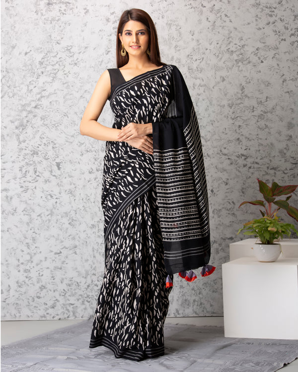 Amelia Handblock Printed Mul-mul Saree