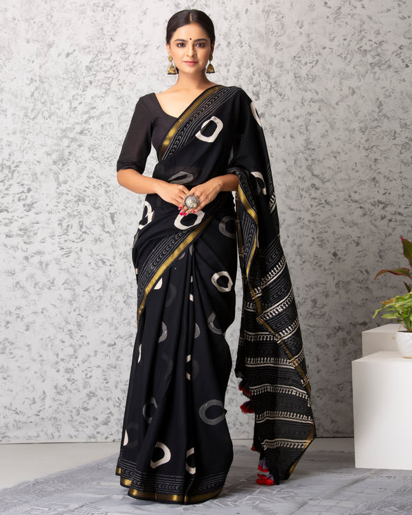 Lucia Handblock Printed Mul-mul Saree