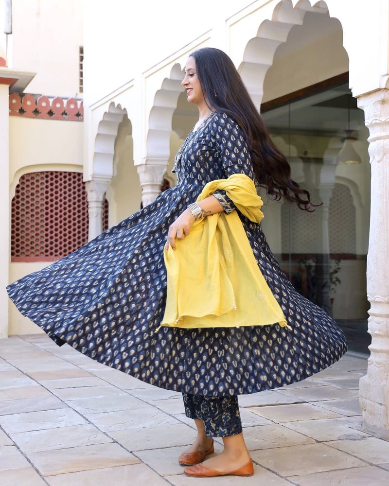 Sparkle Bagru Print Anarkali Kurta Pant Set ( Set of 3 )