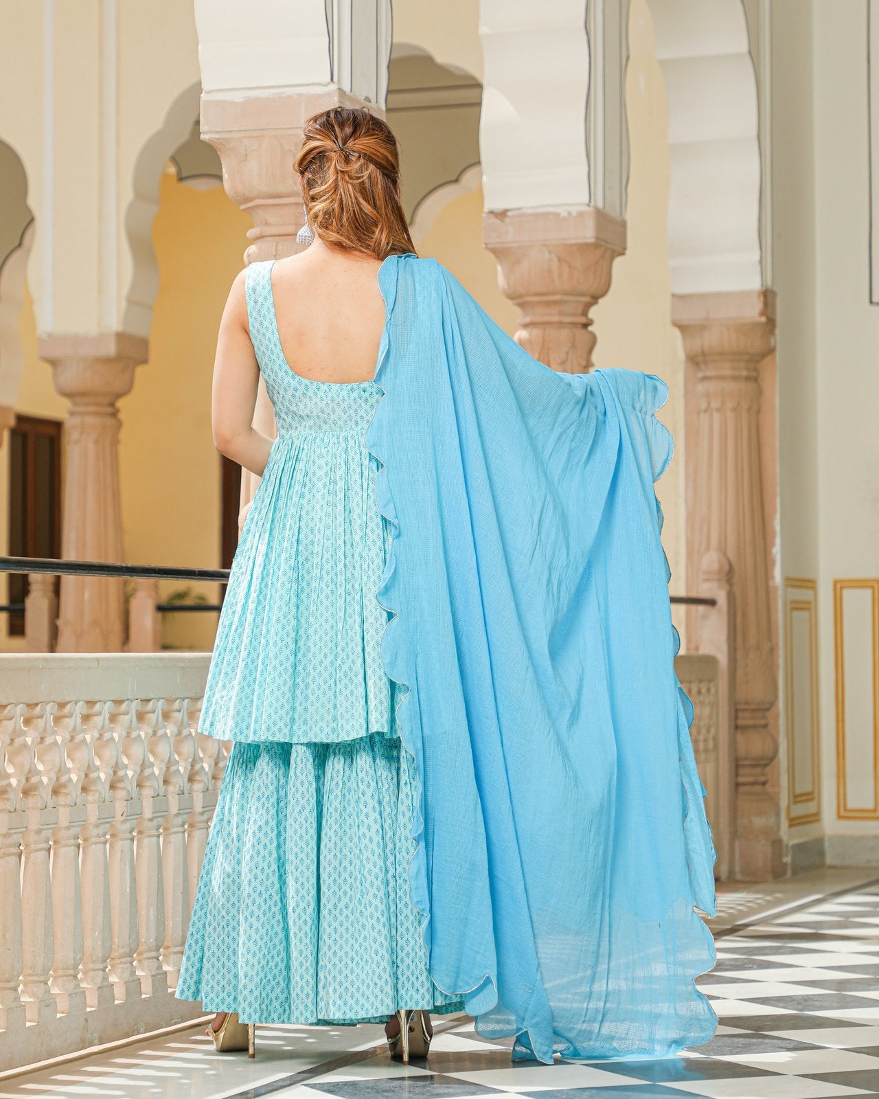 Saina Sharara Set