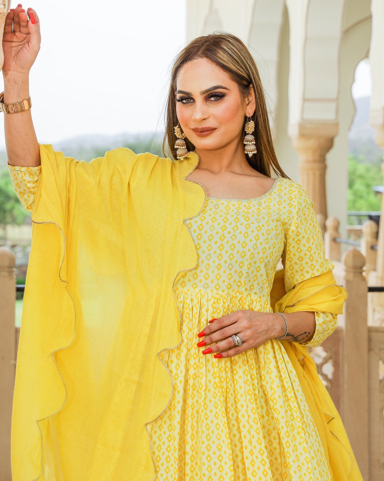 Naina Sharara Set