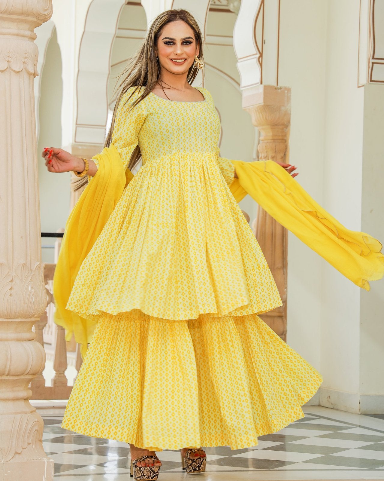 Naina Sharara Set